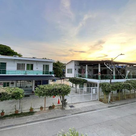 Cabanas Melany Coveñas Buitenkant foto